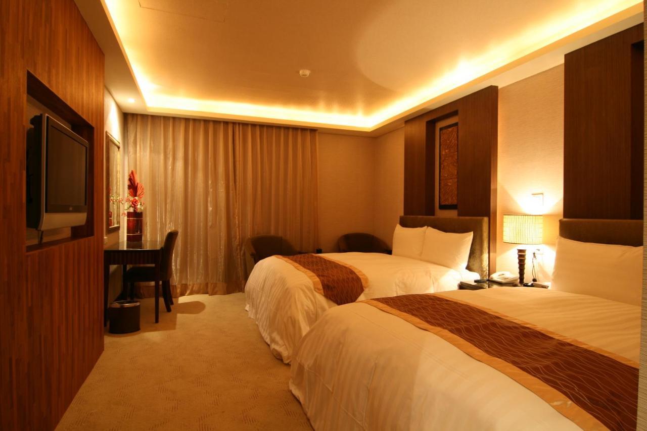 East Coast Sea View Hotel Chenggong Exteriör bild