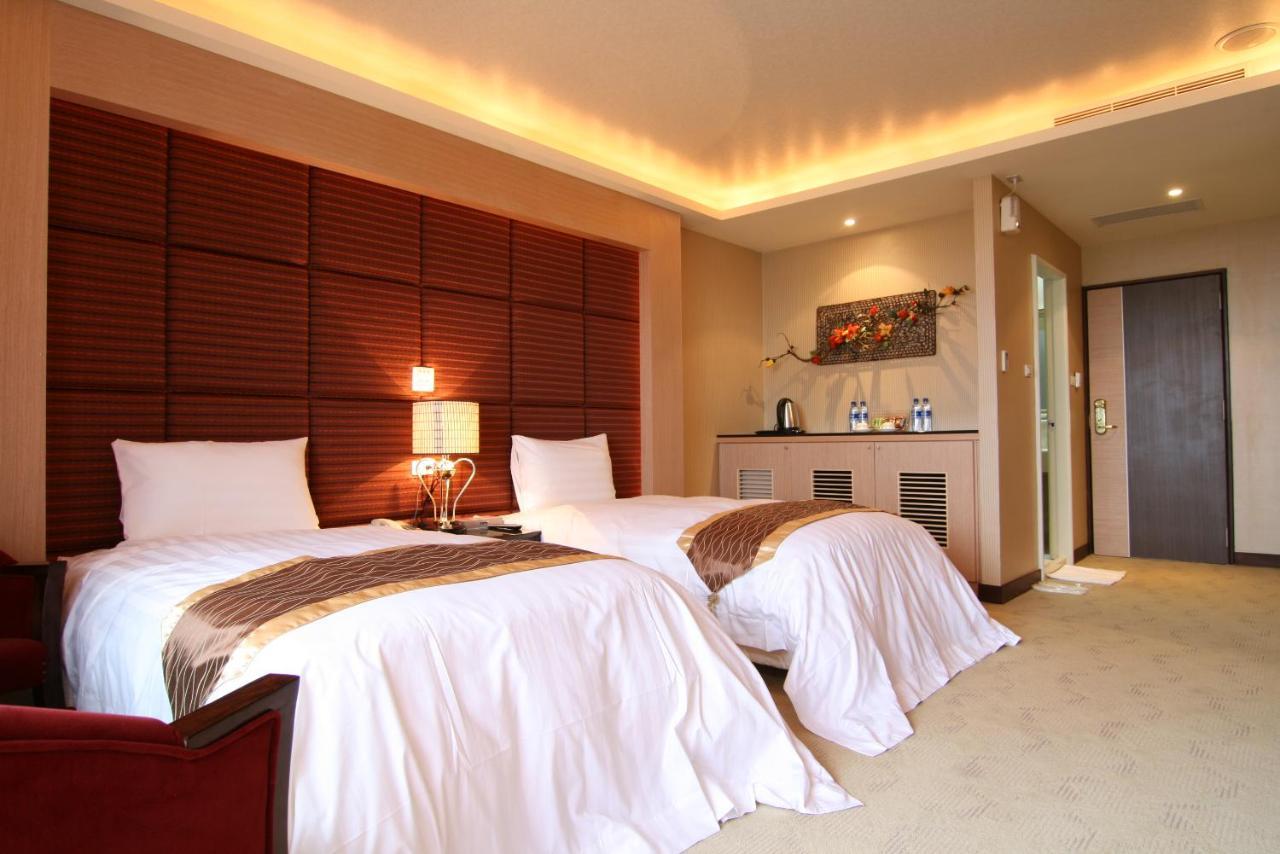 East Coast Sea View Hotel Chenggong Exteriör bild